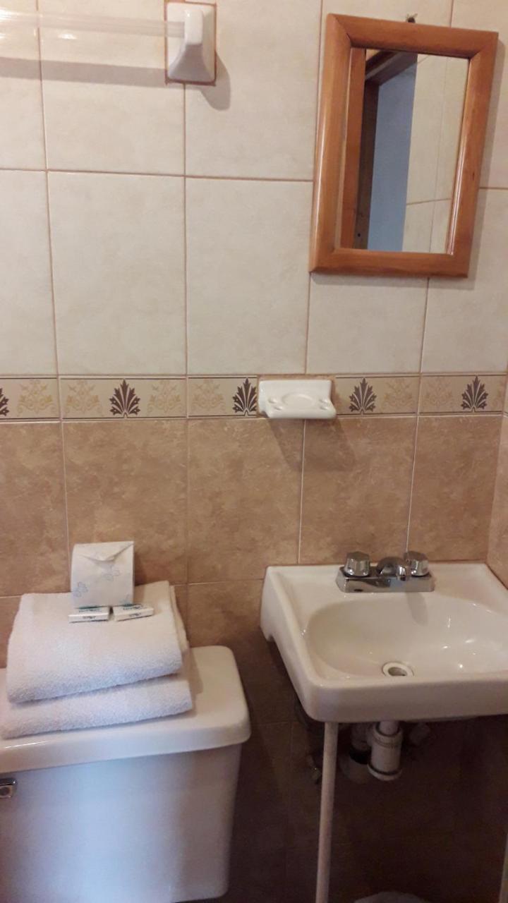 Hotel Entronque Barrancas San Alonso ภายนอก รูปภาพ